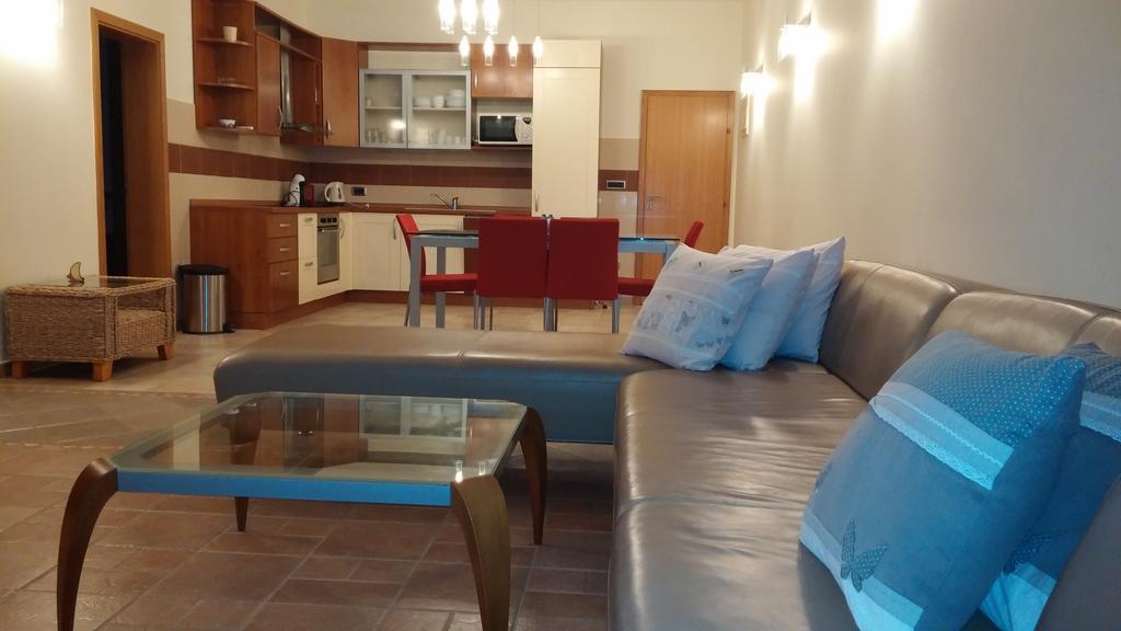 Apartments On Gorana Pavlova 24 苏提万 外观 照片